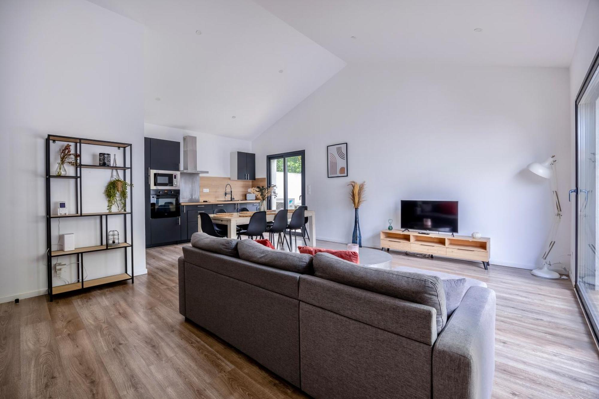 Maison T4 Climatisee Avec Jacuzzi A Lagord Exterior photo