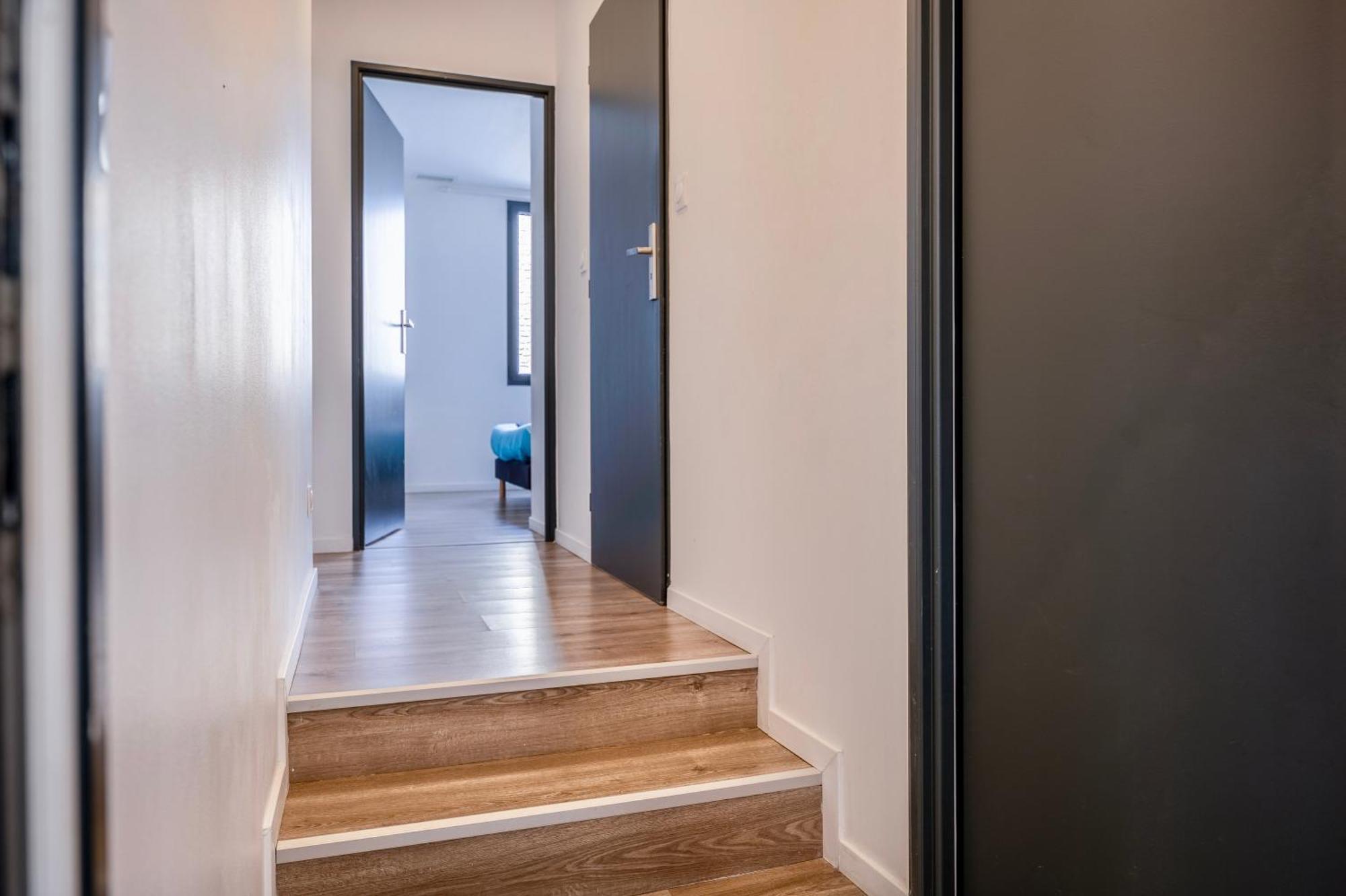 Maison T4 Climatisee Avec Jacuzzi A Lagord Exterior photo